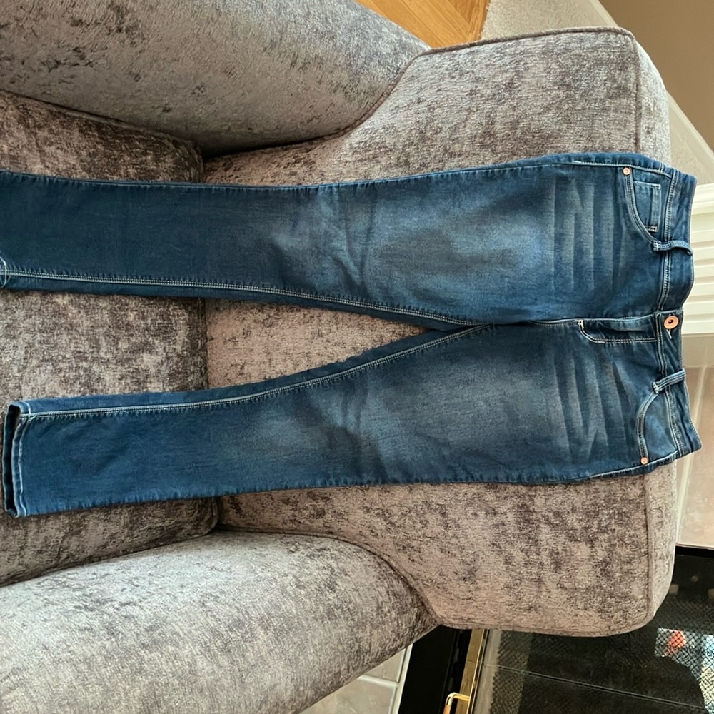 Girls soft denim skinny jeans, size 14-16 by Member’s Mark.